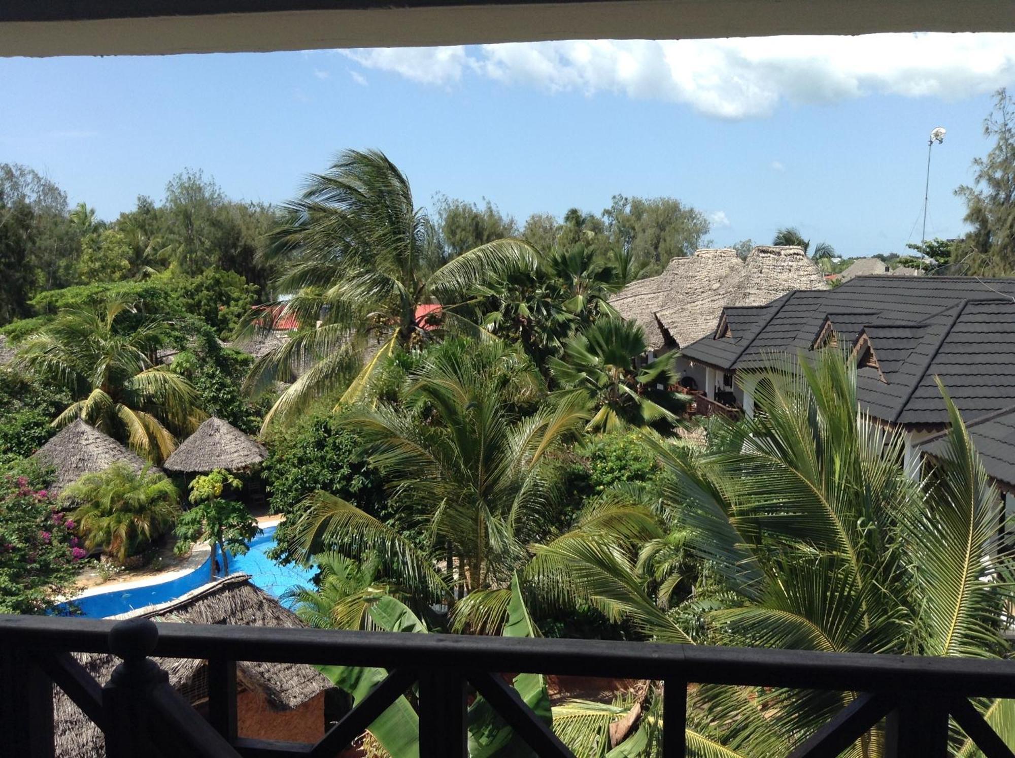 Langi Langi Beach Bungalows Nungwi Exterior photo