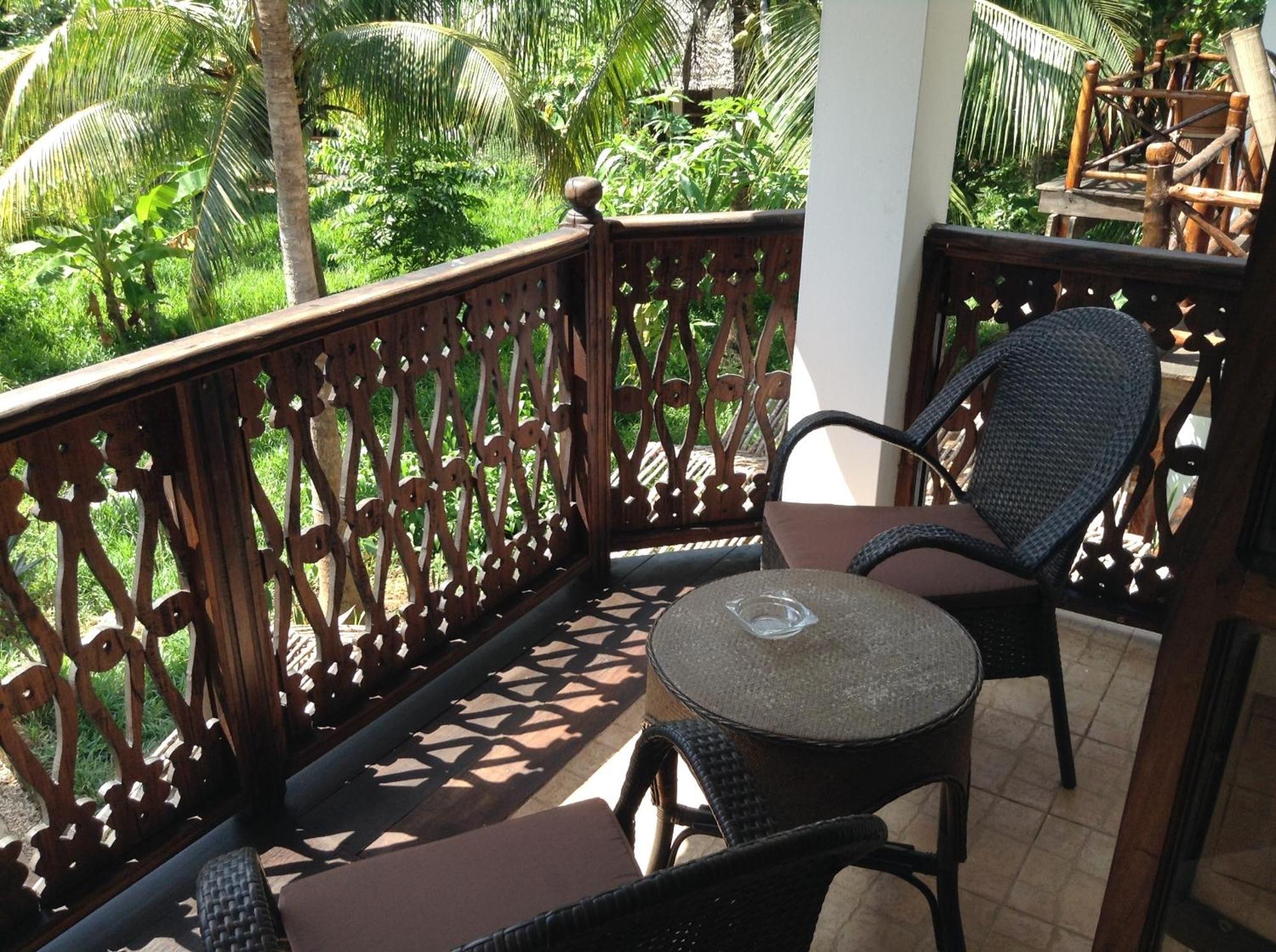 Langi Langi Beach Bungalows Nungwi Exterior photo